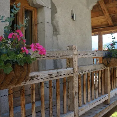 Alpine Hideaway For 2, Stunning Views, Near Morzine Prázdninový dům *