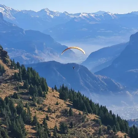 Holiday home Alpine Hideaway For 2, Stunning Views, Near Morzine