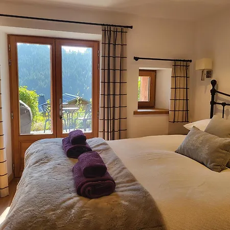 Couples Gem - Sensational Views Nr Morzine Vakantiehuis La Cote d'Arbroz