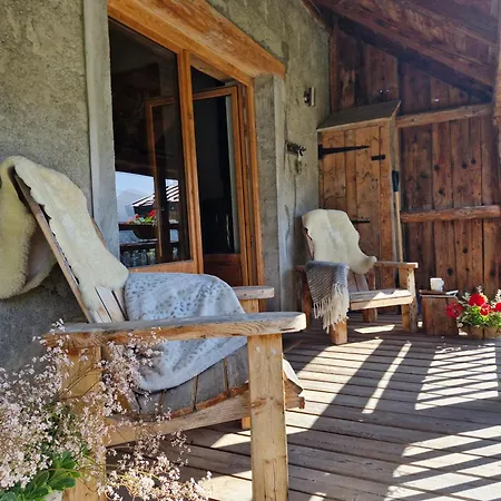 Couples Gem - Sensational Views Nr Morzine *