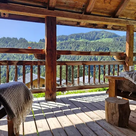 Holiday home Alpine Hideaway For 2, Stunning Views, Near Morzine *