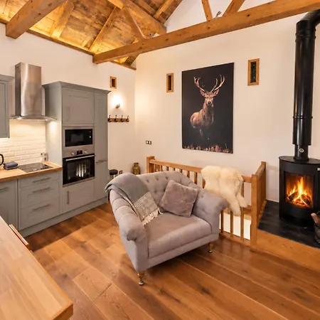 Alpine Hideaway For 2, Stunning Views, Near Morzine Holiday home