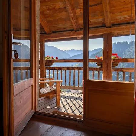 Alpine Hideaway For 2, Stunning Views, Near Morzine Prázdninový dům *