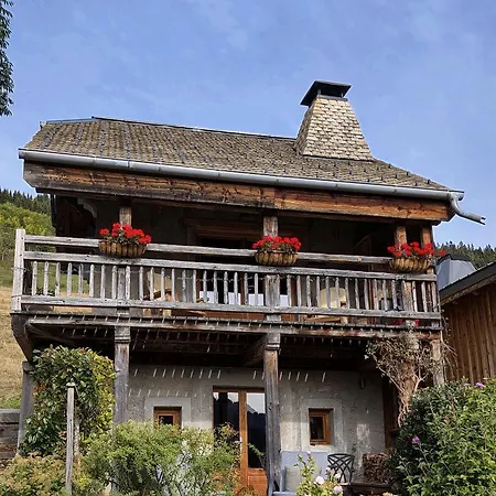 Prázdninový dům Alpine Hideaway For 2, Stunning Views, Near Morzine
